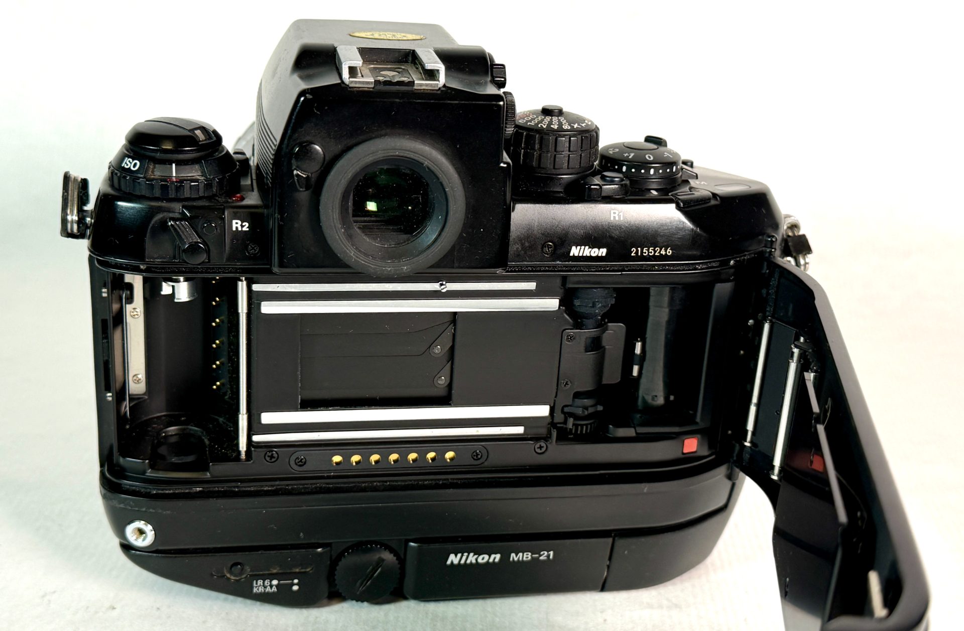 Nikon, F 4 S vista 4