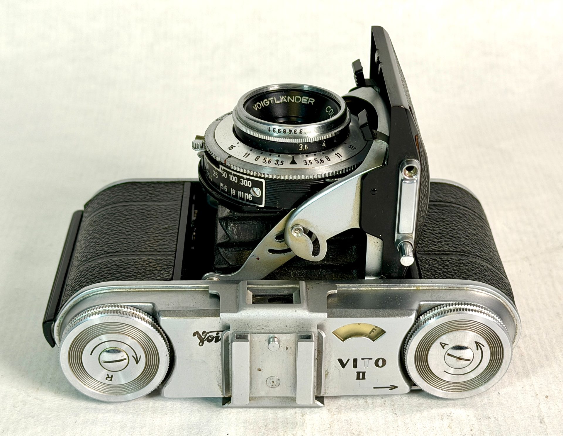 VOIGTLANDER, VITO II vista 3