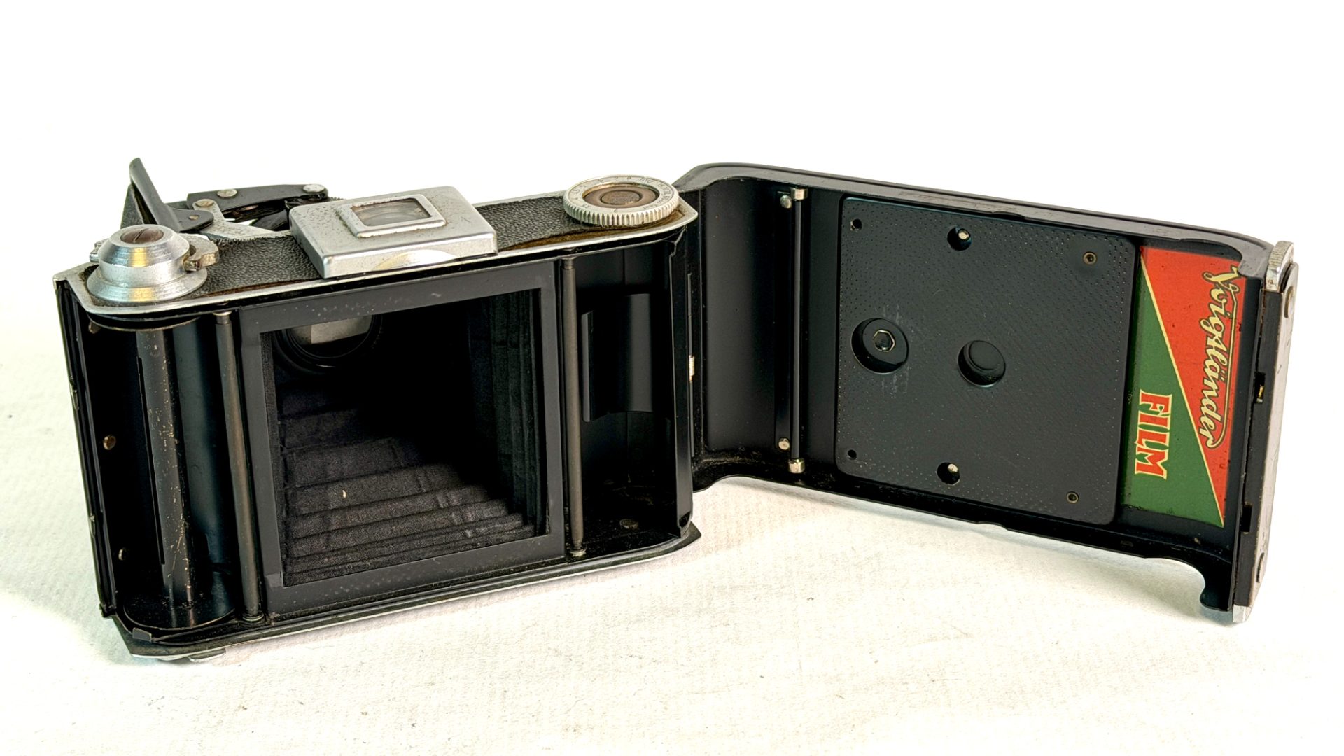 VOIGTLANDER, BESSA 66 vista 4