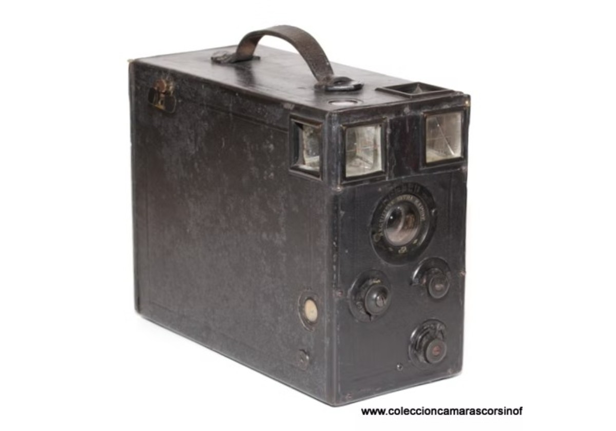 PIPON, MAGAZINE CAMERA (para zurdos)
