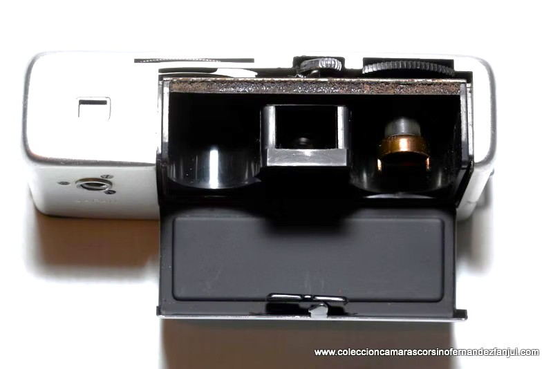 MINOLTA 16 P vista 5