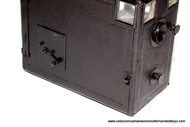DETECTIVE S/M (Sin marca), BOX vista 6
