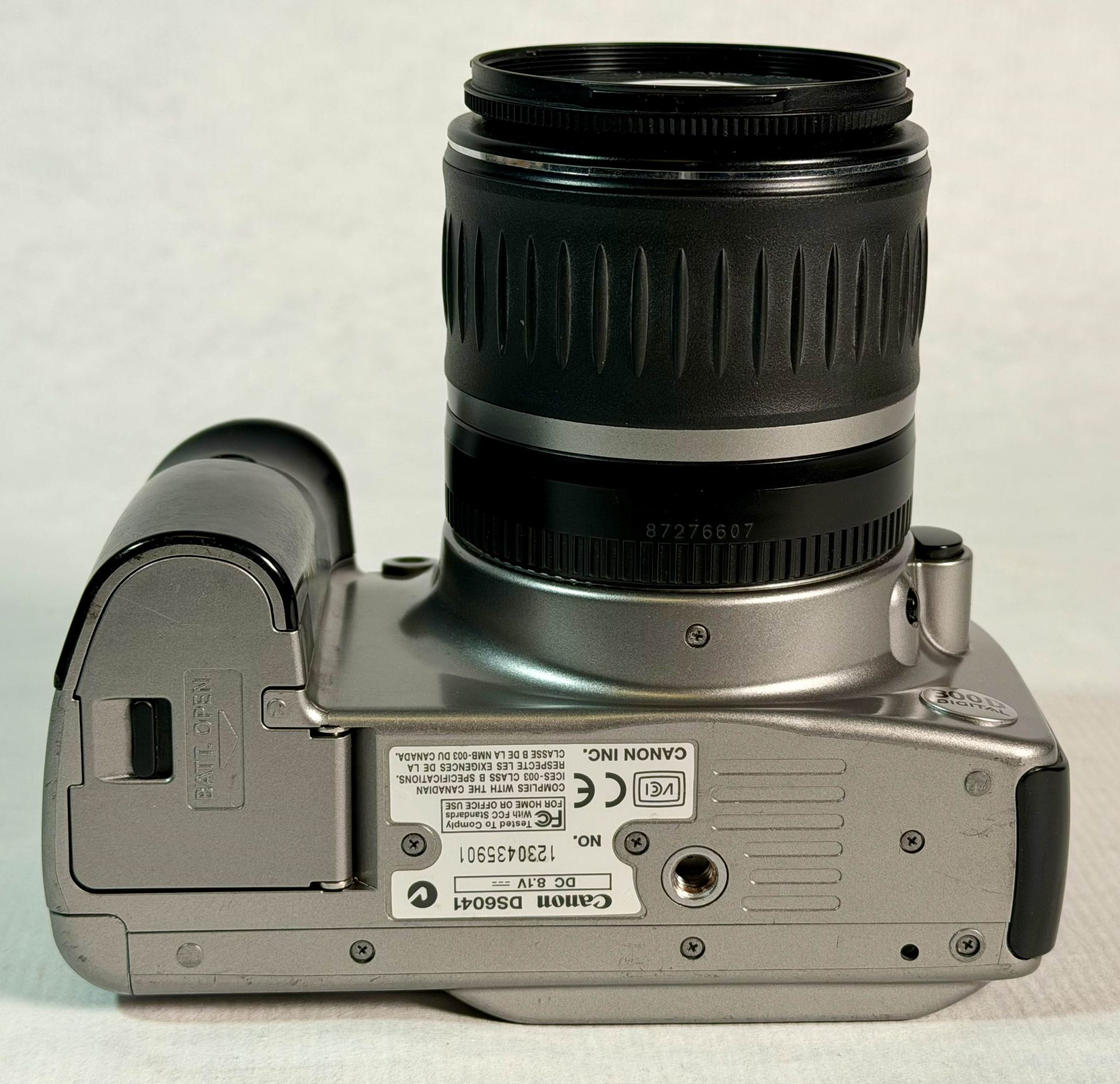 CANON (DIGITAL), EOS 300 D vista 6