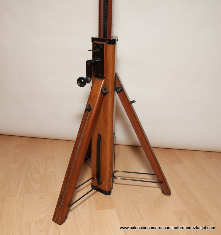 TRIPODE MADERA TRIANGULAR S/M vista 2