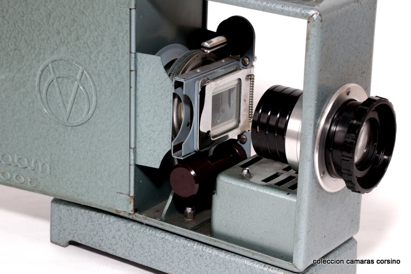PROYECTOR DIAPOSITIVAS MAAT 300. vista 2