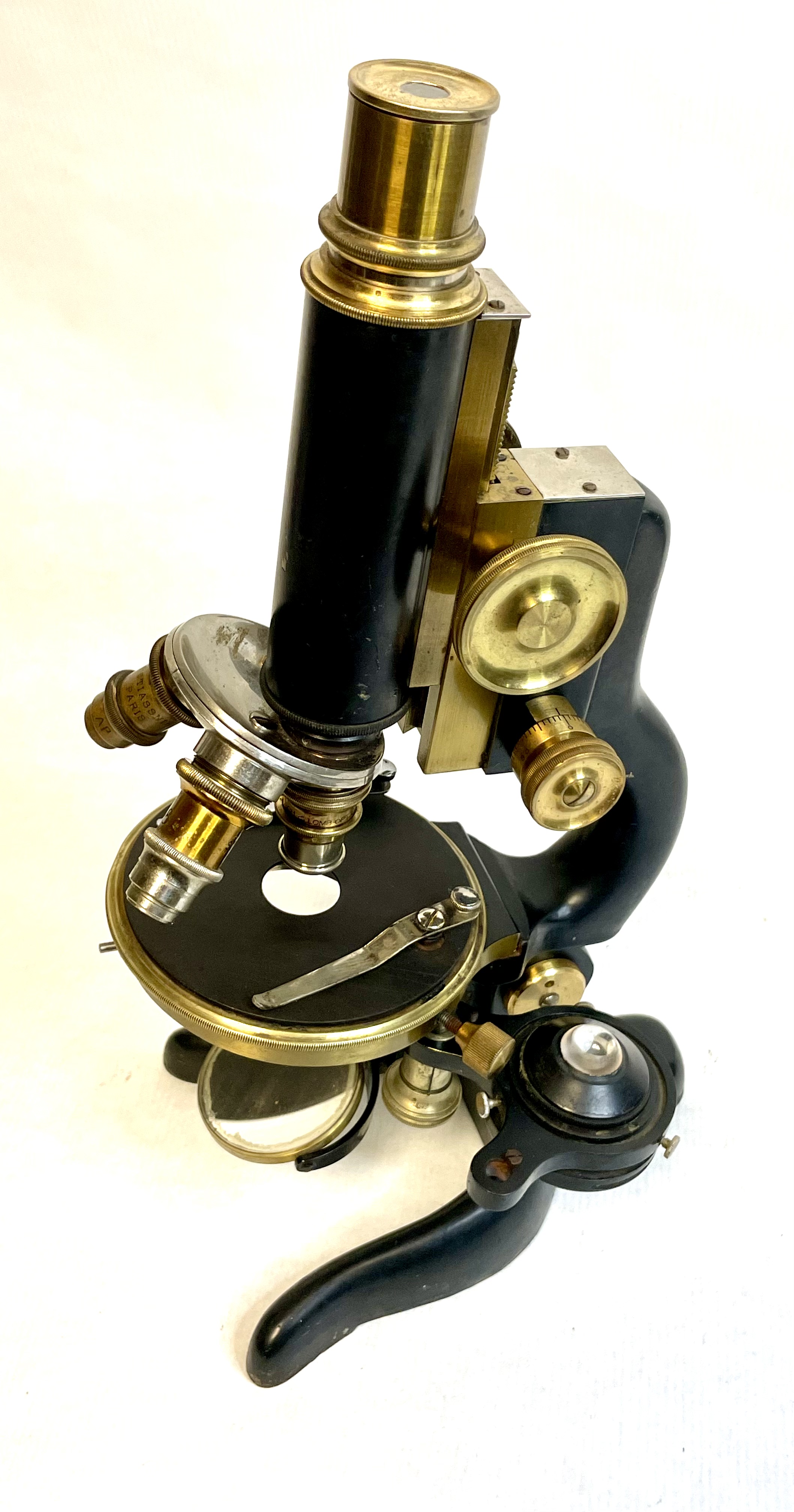 MICROSCOPIO S/M (LATON Y NEGRO). vista 2