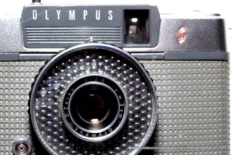 OLYMPUS, PEN EE S (gris) vista 5