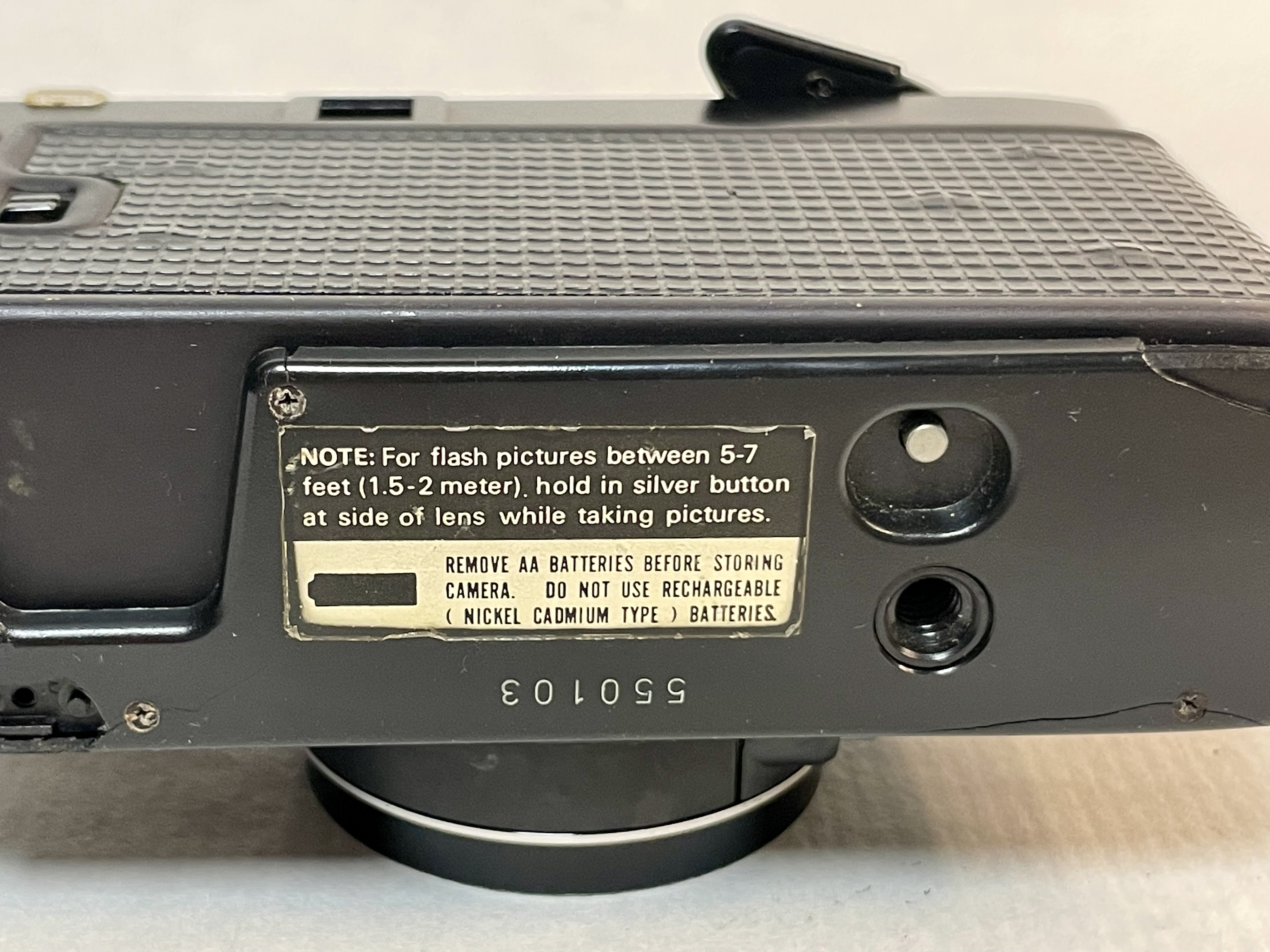 KONICA C 35 EPF. vista 4