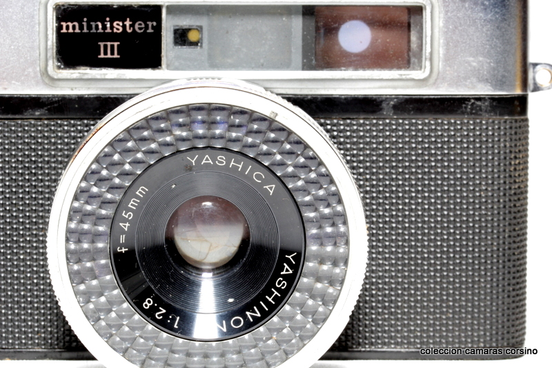 YASHICA, MINISTER III vista 2