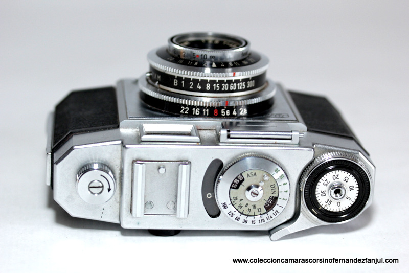 ZEISS IKON, CONTINA II (RIGIDA) vista 2