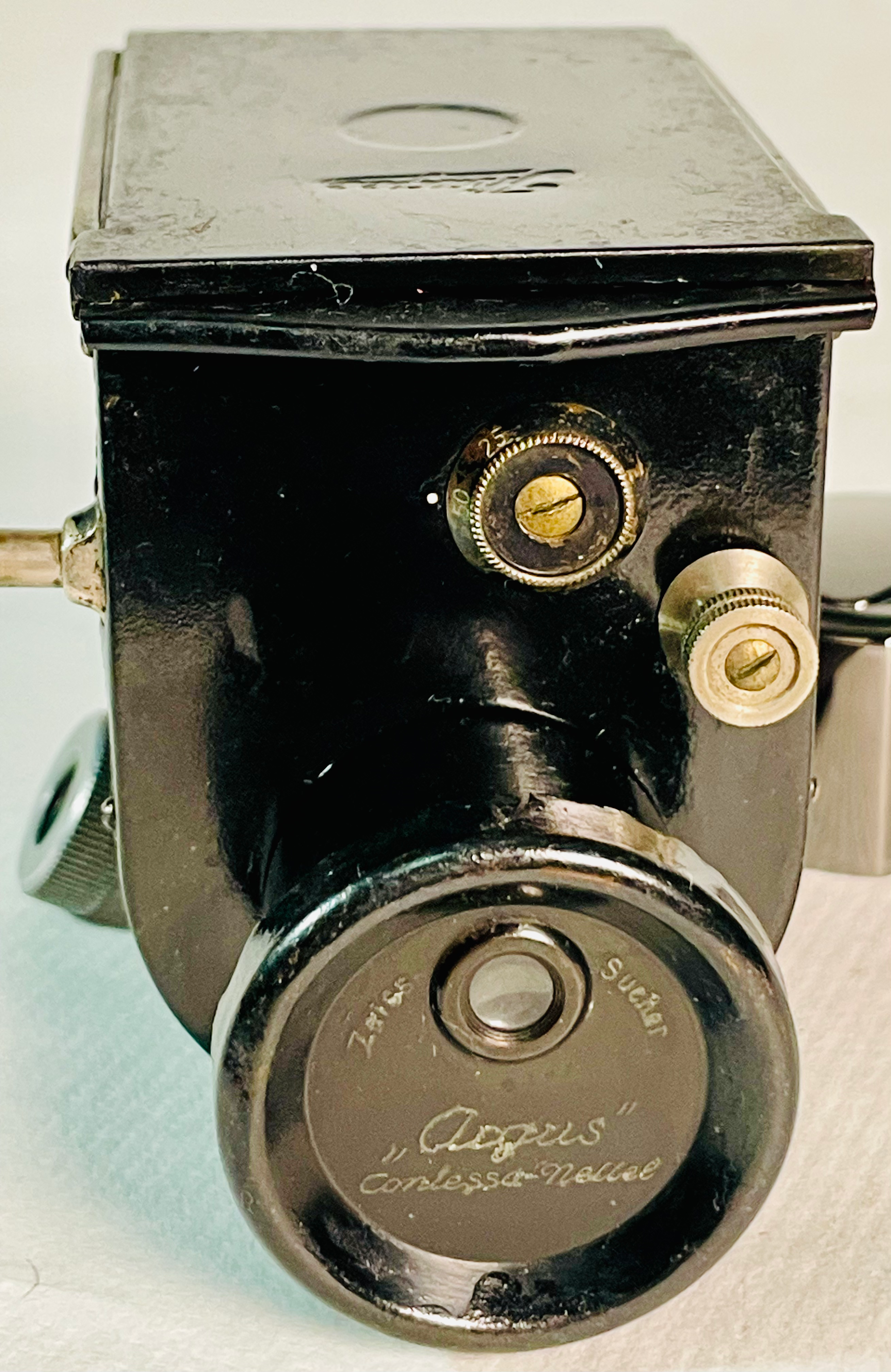 CONTESSA NETTEL, ARGUS MONOCULAR vista 6
