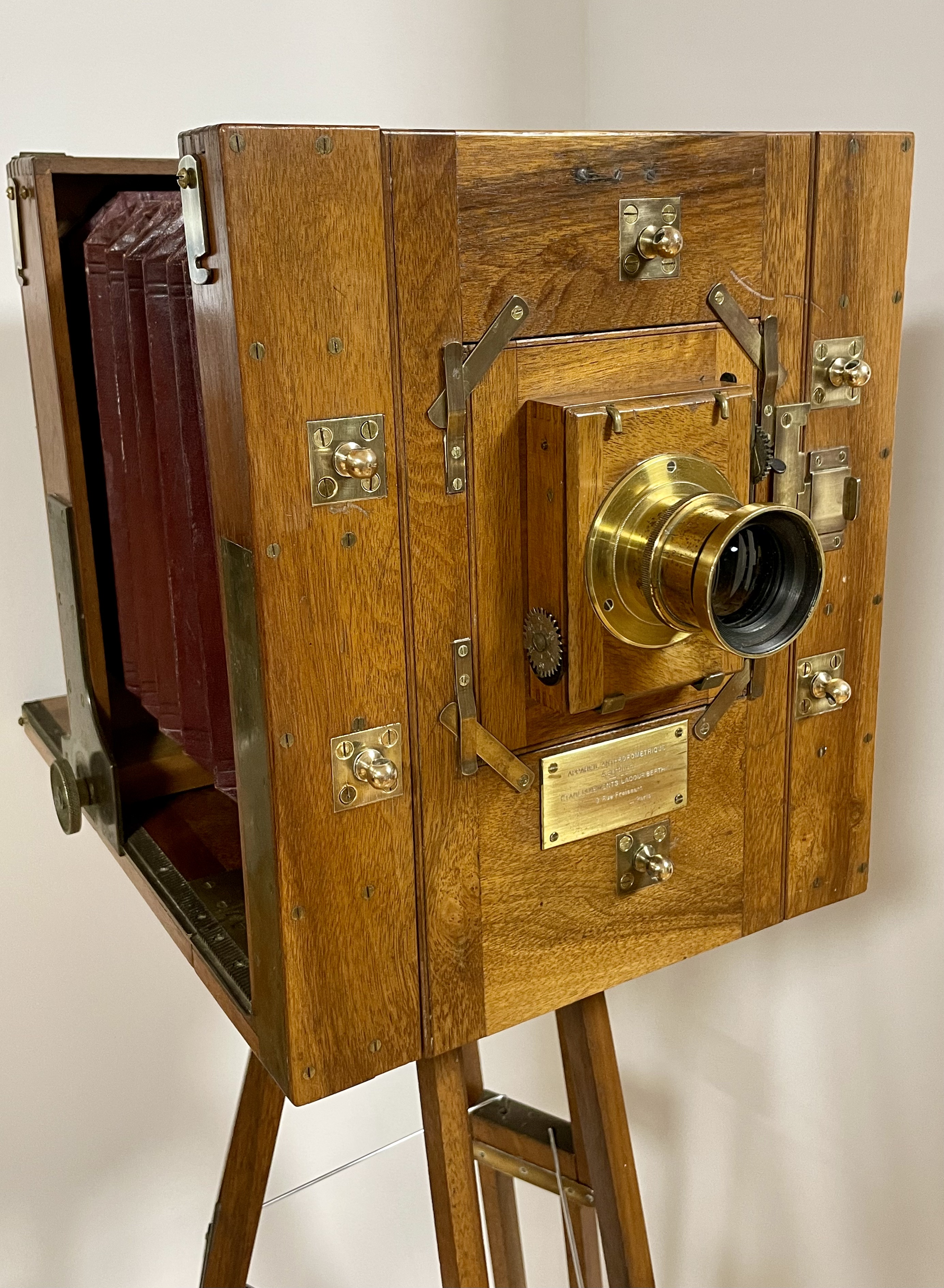 LACOUR BERTHIOT, ANTROPOMETRICA DE BERTILLON.
