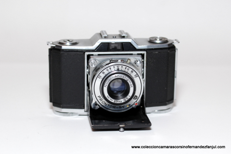 ZEISS IKON, IKONTA 35 (522/24)