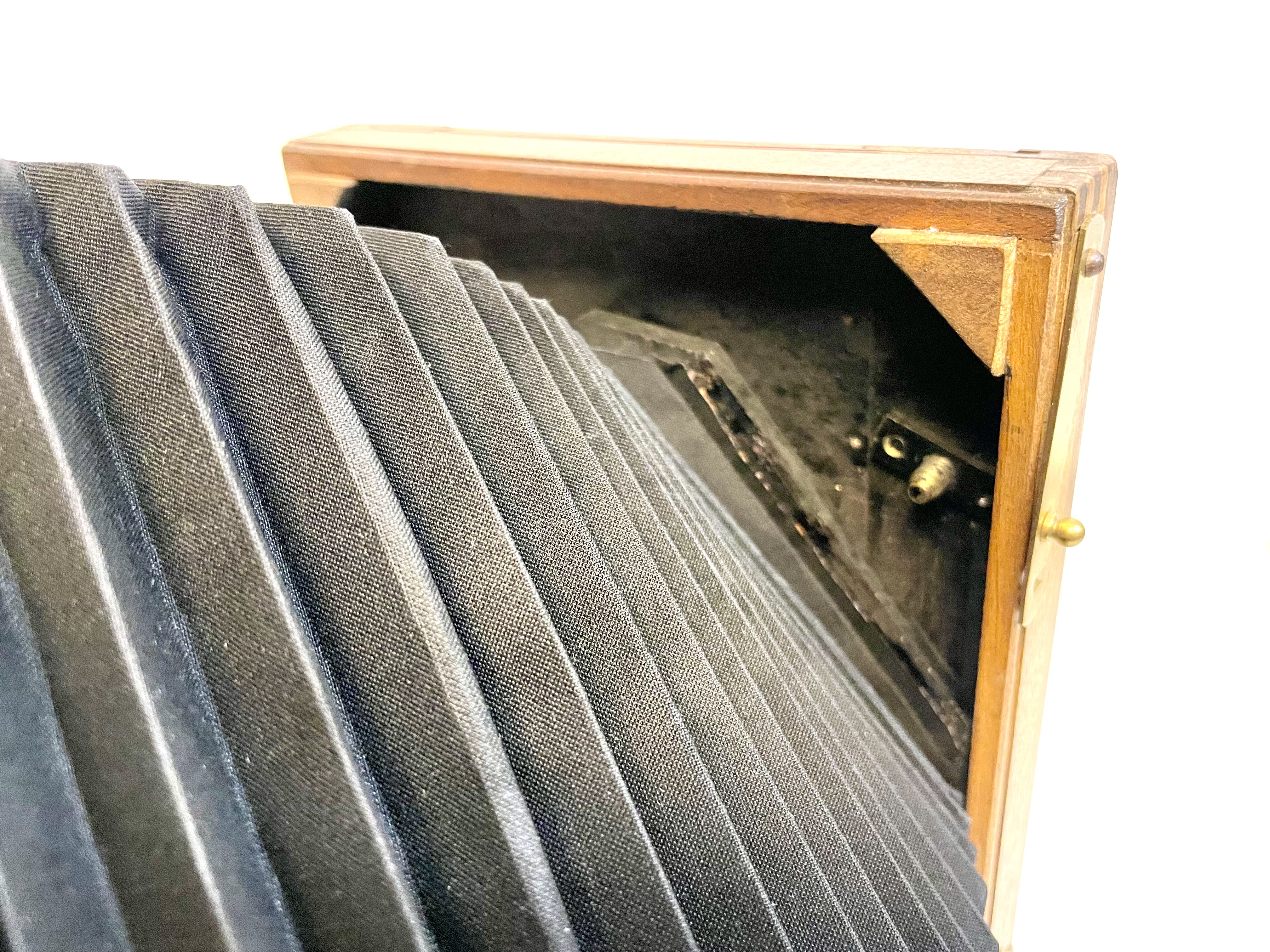 E. MAZO, FIELD CAMERA (TAILBOARD). vista 7