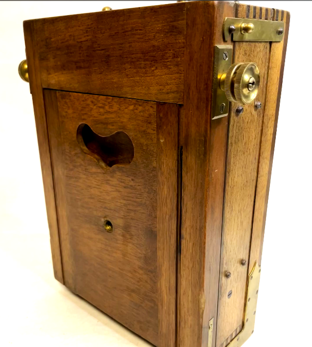 E. MAZO, FIELD CAMERA (TAILBOARD). vista 9