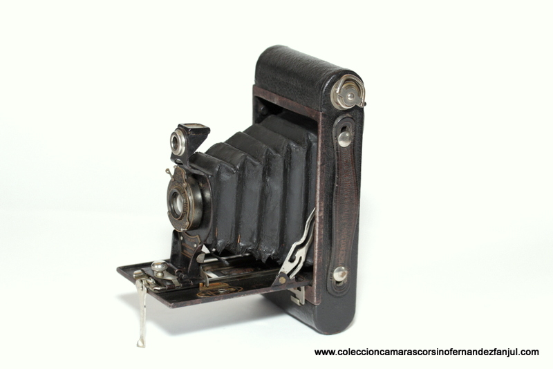 KODAK, Nº 2 FOLDING AUTOGRAPHIC BROWNIE