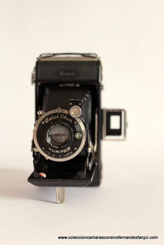 ZEISS IKON, IKONTA (520/2) 4,5