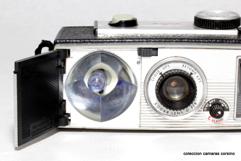 KODAK, BROWNIE SUPER 27 vista 2