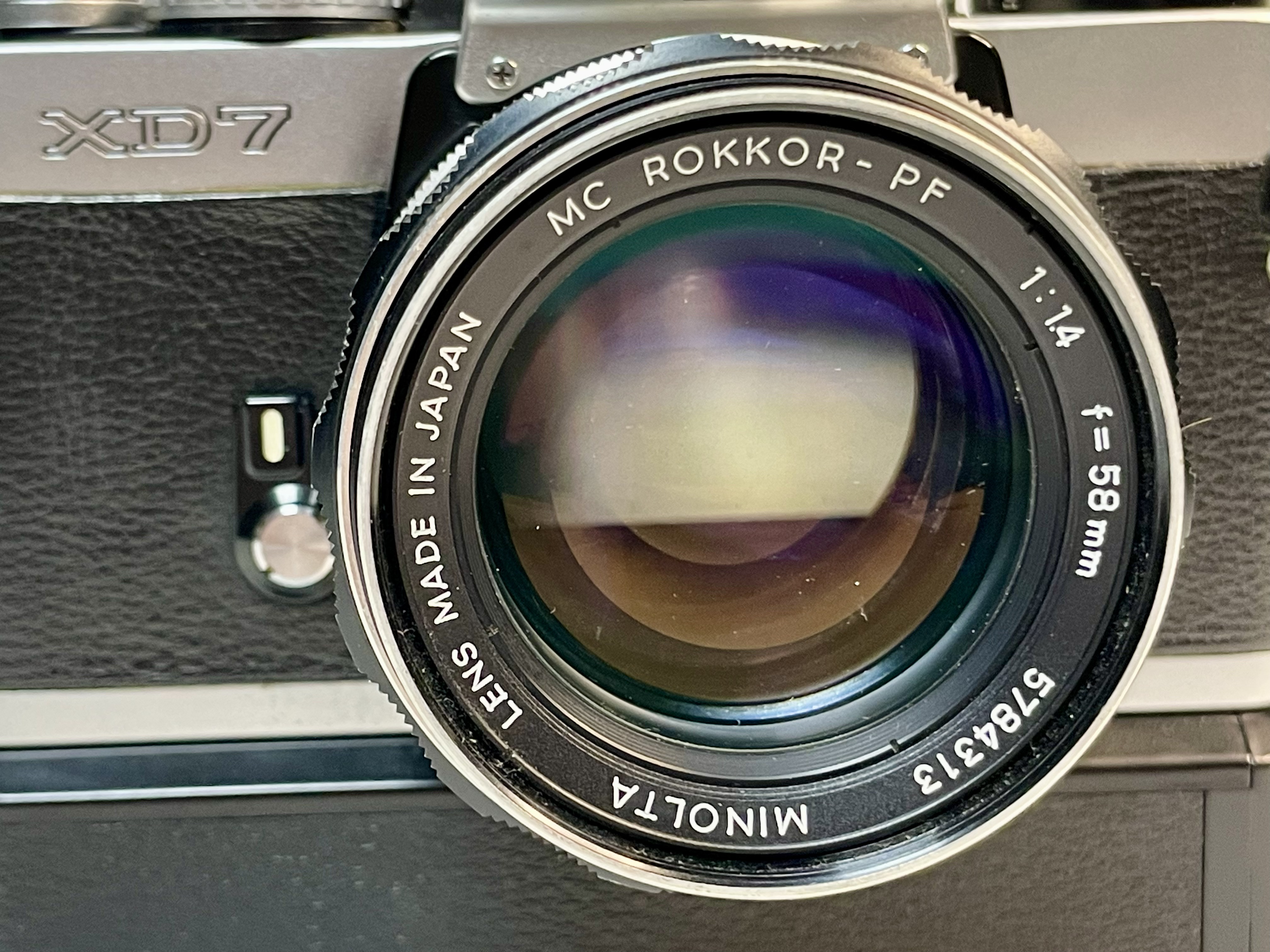 MINOLTA X D 7. vista 2