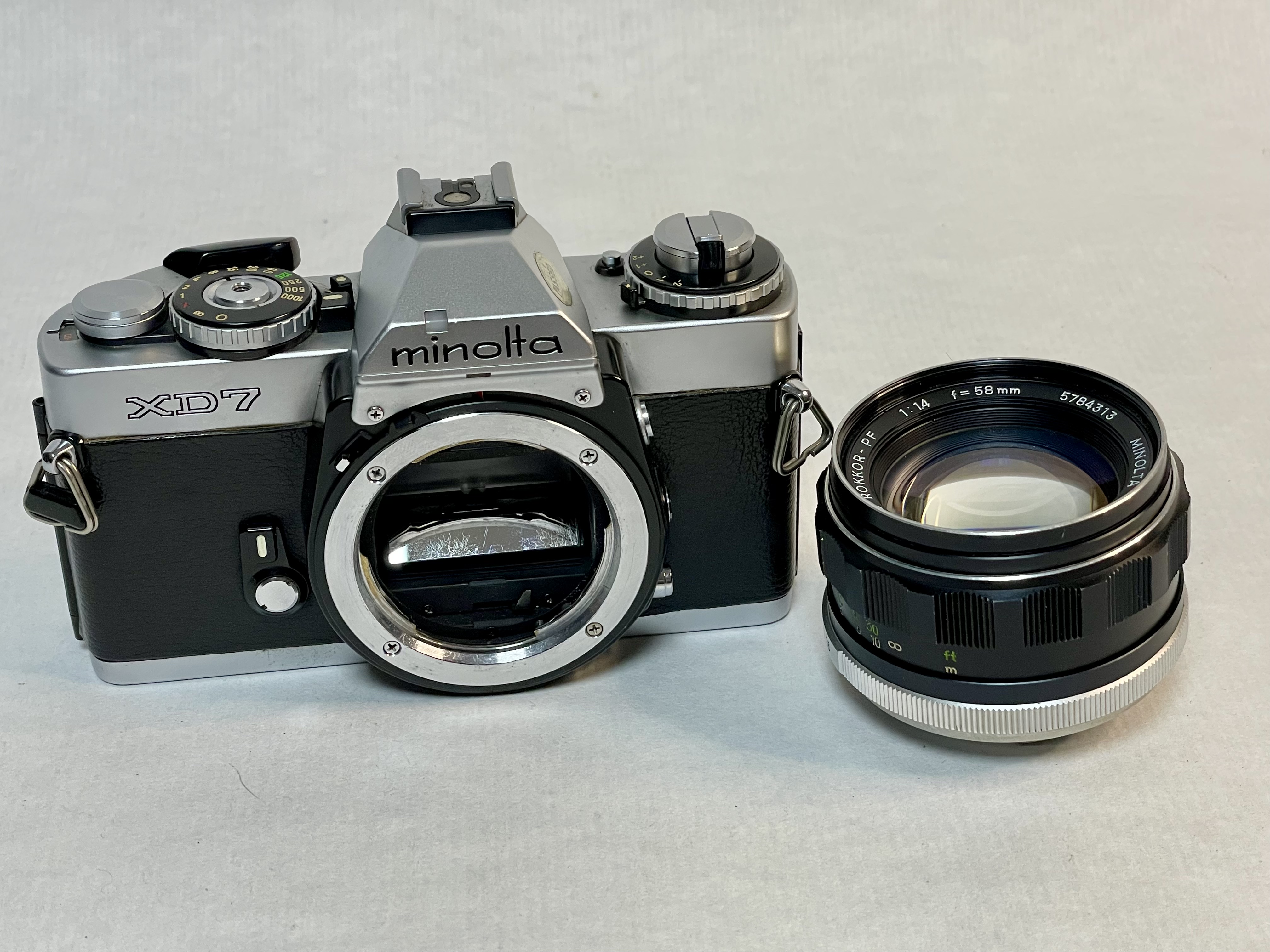 MINOLTA X D 7. vista 7