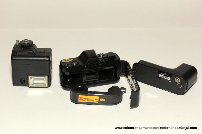 PENTAX, AUTO 110 vista 2