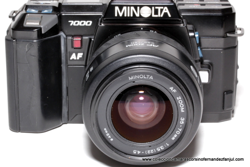 MINOLTA 7000 AF vista 4