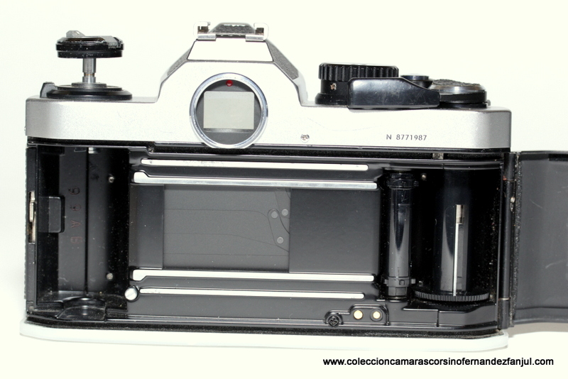 NIKON, FM 2 vista 4