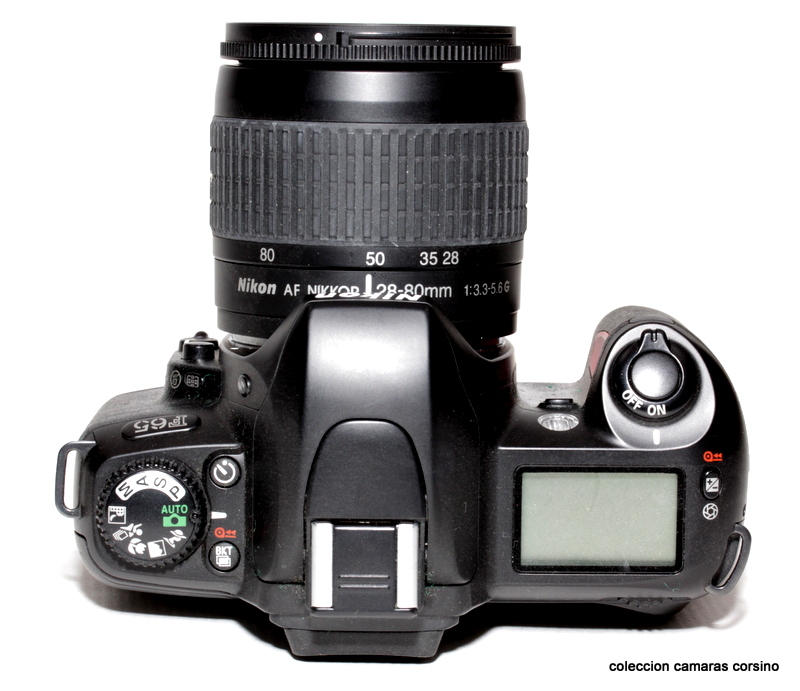 NIKON F 65 vista 2