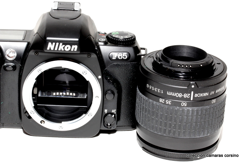 NIKON F 65 vista 3