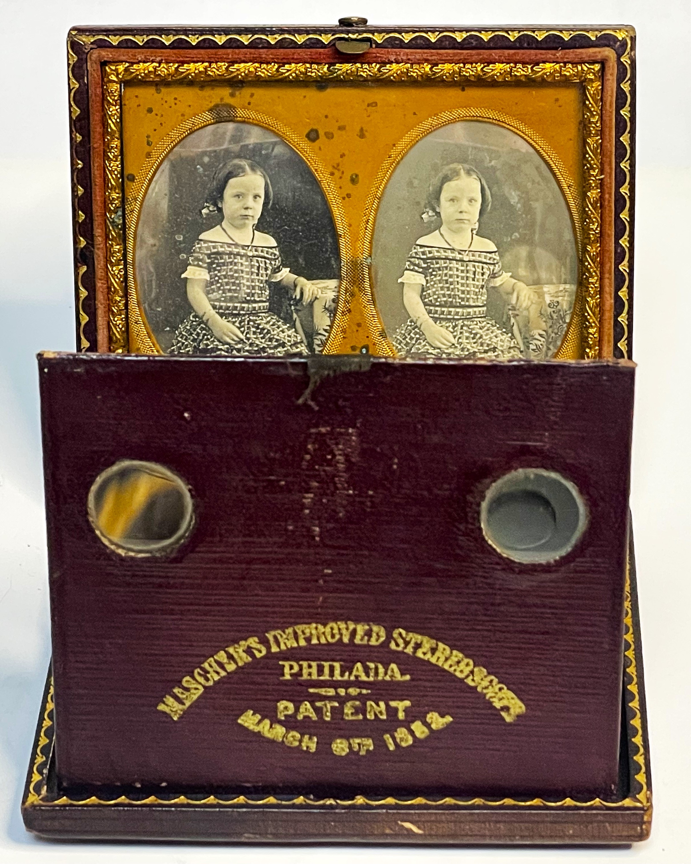 DAGUERROTIPO STEREO, CON VISOR (NIÑA).