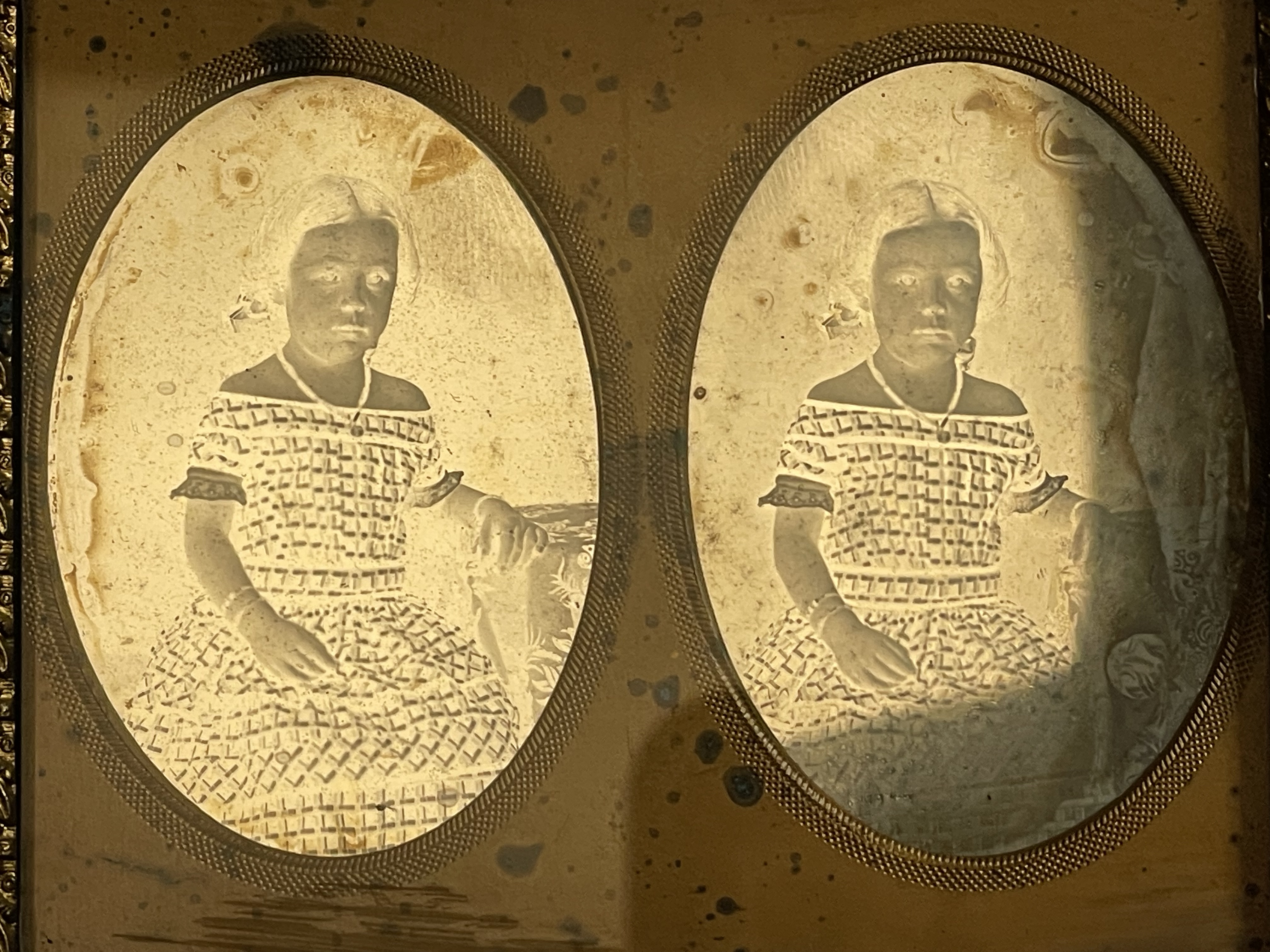 DAGUERROTIPO STEREO, CON VISOR (NIÑA). vista 3