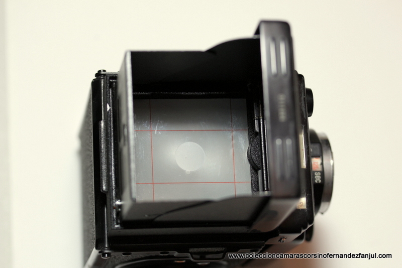 YASHICA MAT 124 G vista 2